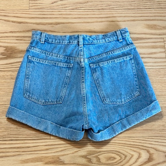 AMERICAN APPAREL regular wash high waisted jeans shorts - Picture 2 of 2